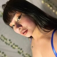 Zulema_R1 webcam model