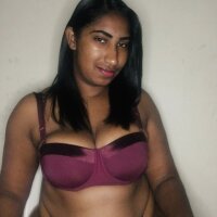 estrellasquirt webcam