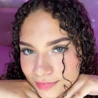 thicklatingirls webcam