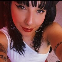 Holly_golden1 webcam