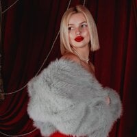 AmeliaWeells' Avatar Pic