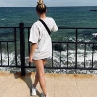 Vera_bey's Offline Chat Room