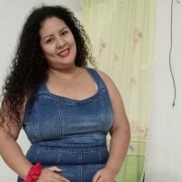 chikis12_ webcam model