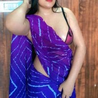 DivyaSharma999 webcam model