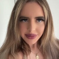Holly-Glamour webcam