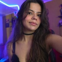 AlexaRivers webcam model