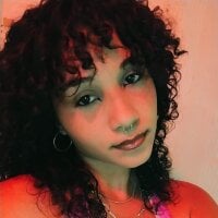 Roxnjozz05 model avatar