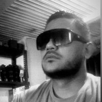 pareja0414's Offline Chat Room