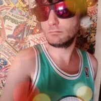 Xx_eDgeLoRd_xX webcam model