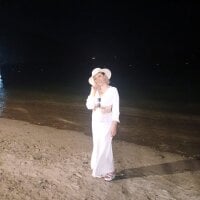 Model alixia81