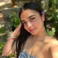 Phòng Chat Ngoại tuyến Victoria_cortez