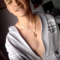 batusai90's Offline Chat Room