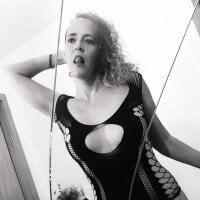 Sofy-sexyboom webcam model