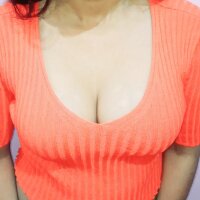 hotXriya's Avatar Photo