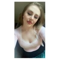 xxNIKKIxxSTARRxx's Offline Chat Room