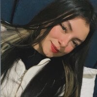 Meghan320 webcam model