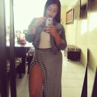 sara_sex09's Offline Chat Room