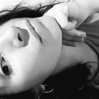 sofiringui's Offline Chat Room