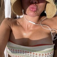 HeronaFire's Offline Chat Room