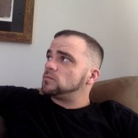 Ouchdudethathurt's Offline Chat Room