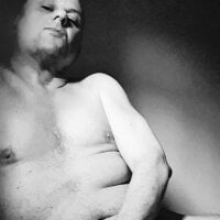 DaddyCumBumZA webcam