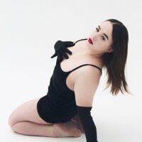 LaraBenson_