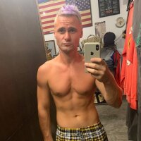 ValenTai69's Offline Chat Room