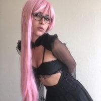 MikasaUwU webcam model