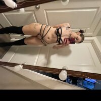 NadiaYoung offline chatrum