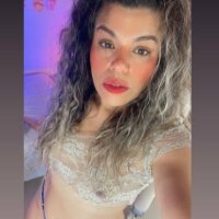 Bilik Sembang Luar Talian lucia_hole