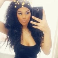 SkylarMaeLive Webcam