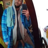 LuciferasDEEPDIcking's Offline Chat Room