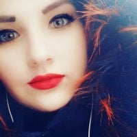 AndreaLive22's Offline Chat Room