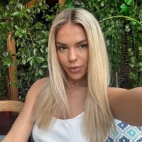 ChloeVelvet webcam model