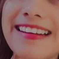 AttractiveQueen2002's Avatar Pic