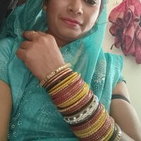 Sunakshi_sh webcam model