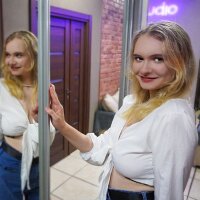 RubyReight Adlı Modelin Çevrimdışı Sohbet Odası