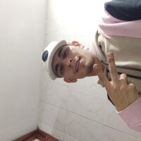 Y4NcA