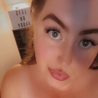 lovesicklexi's Offline Chat Room