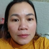 Phoebe-e webcam model