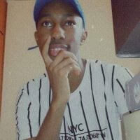 Yangatop97's Offline Chat Room