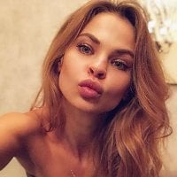 Jessy_Room's Offline Chat Room