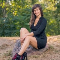 DiamondJulia Adlı Modelin Çevrimdışı Sohbet Odası