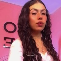 Sasha_Nut webcam model