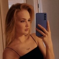 lilydolly's Offline Chat Room