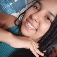 lana135's Offline Chat Room