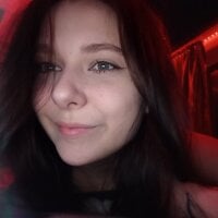 Chloe__Loyal