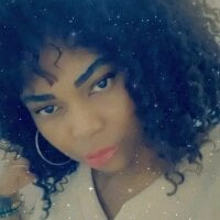 KinkyLuscious webcam model