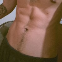 MalekThick webcam
