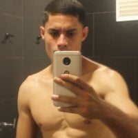 JUSTIN_WYATT2's Avatar Pic